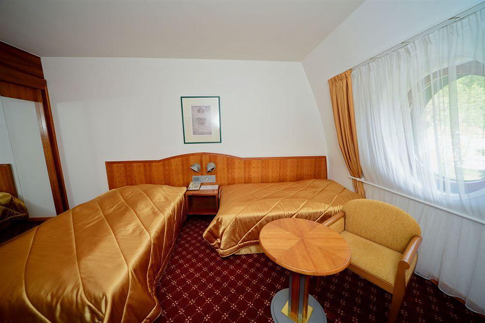 Orea Spa Hotel Cristal Mariánské Lázně Exterior foto